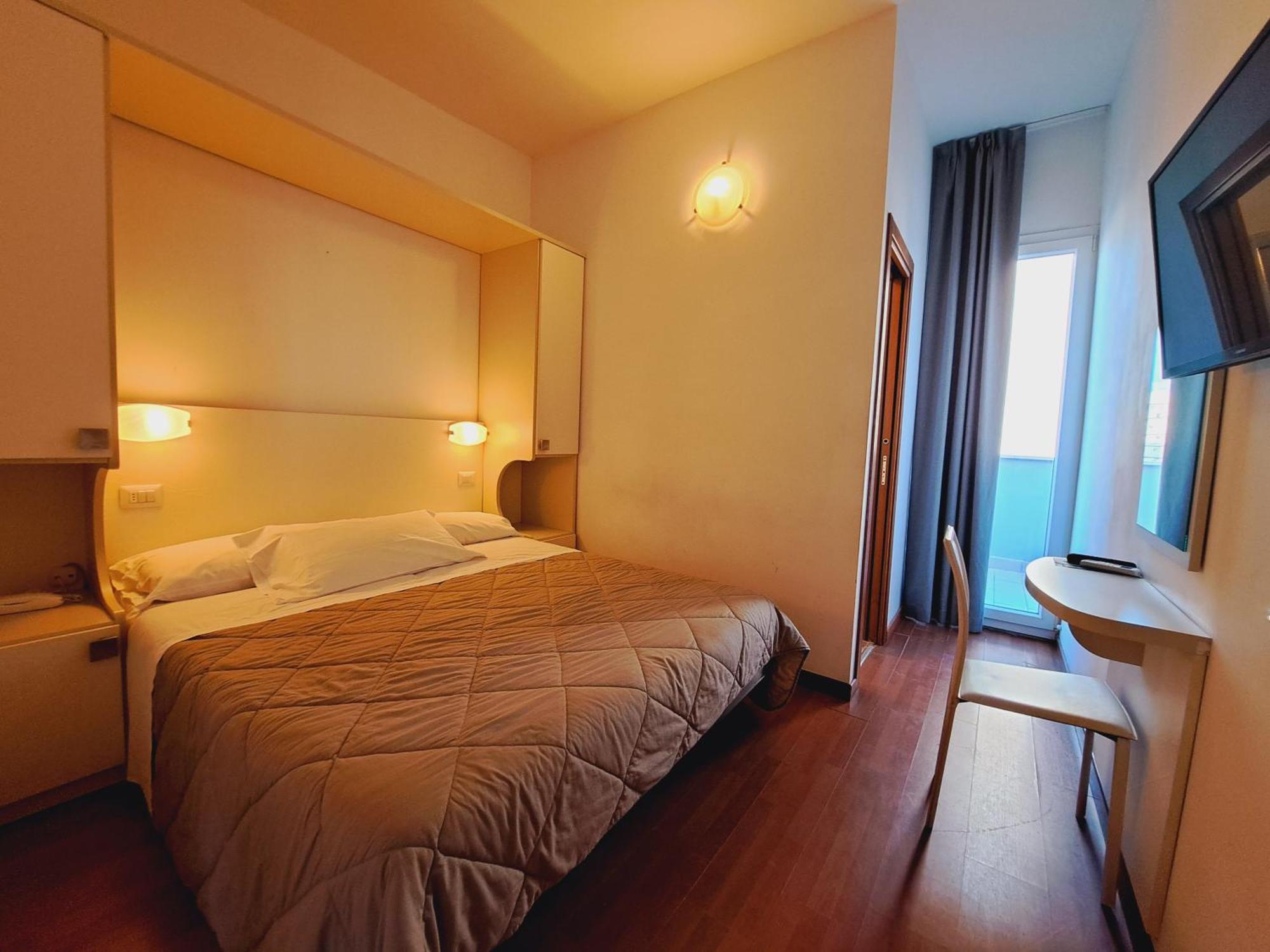 Hotel Butterfly Wellness & Spa Rimini Exteriör bild