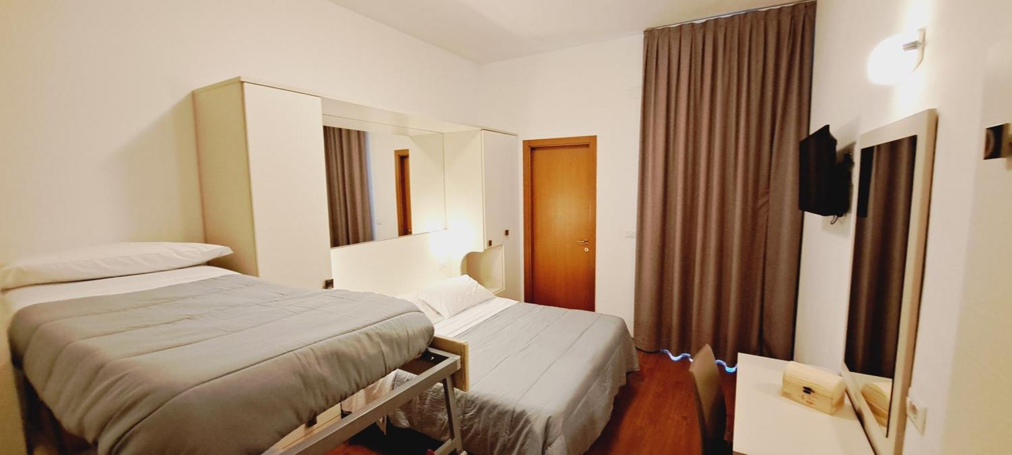 Hotel Butterfly Wellness & Spa Rimini Exteriör bild